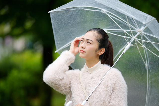 梅雨の頭痛・眼精疲労・自律神経の乱れ改善｜ドライヘッドスパ対応｜所沢なないろ整骨院